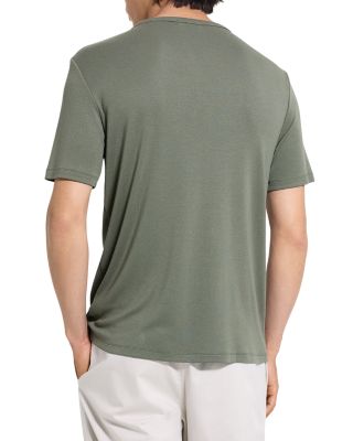 Essential Standard Fit T-Shirt