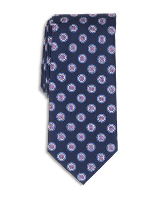 Classic Medallion Tie