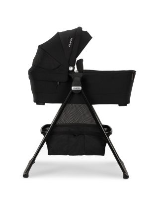 SWIV & TRIV Series Bassinet + Stand