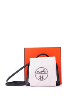 Kelly 20 Handbag Verso Chevre Mysore with Palladium Hardware