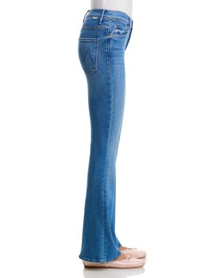 The Weekender Mid Rise Flared Jeans in Piece by Piece - thumbnail 4