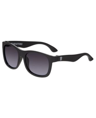  Polarized Navigator with Smoke Lenses Sunglasses