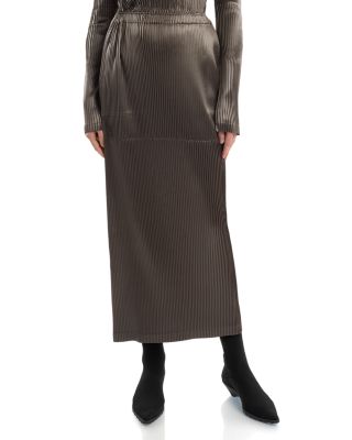 Glossed Pleated Skirt