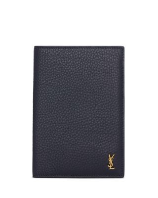  Tiny Cassandre Passport Case