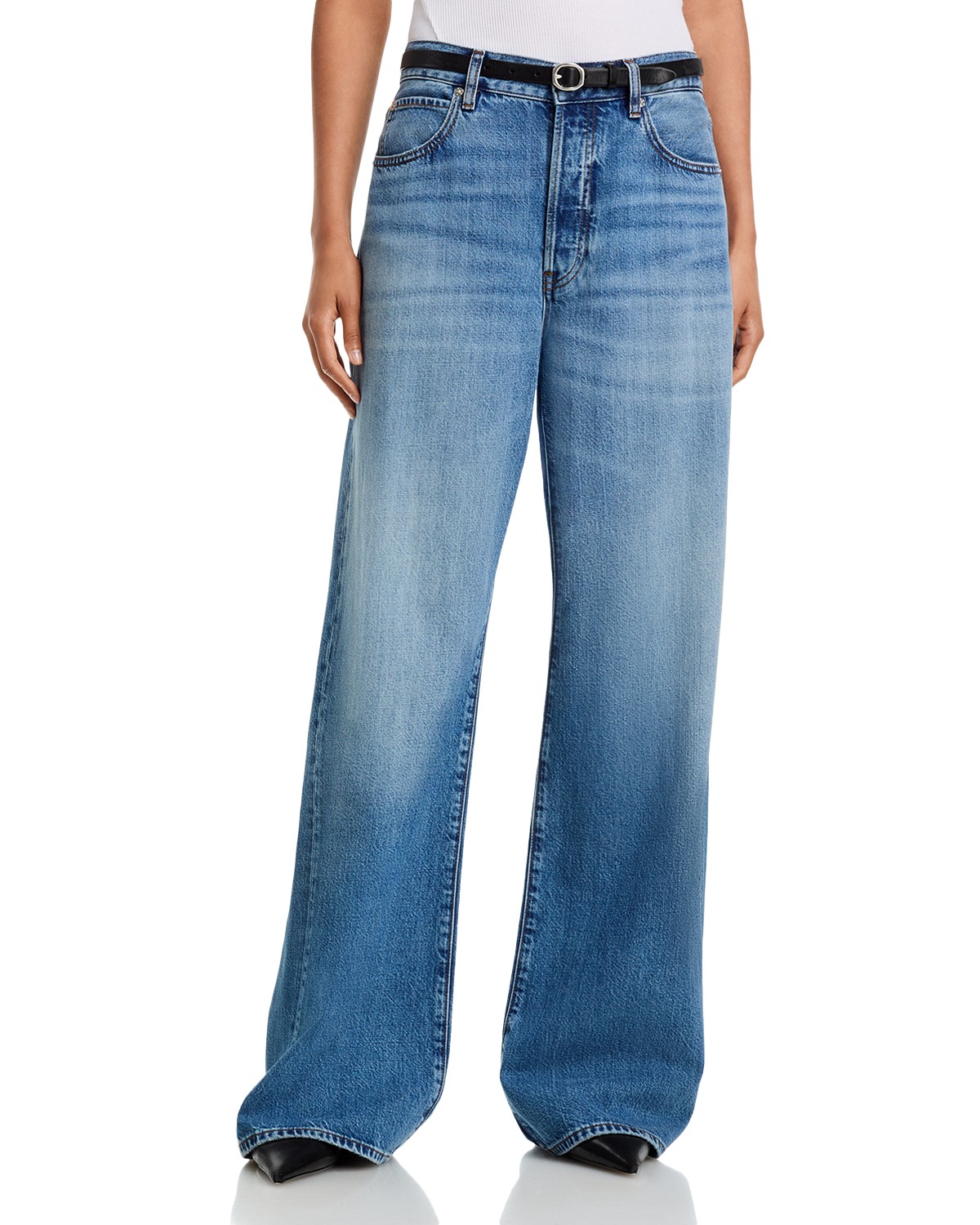 The Off Duty High Rise Loose Jeans in Flutter
