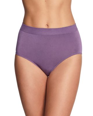 Wacoal B. Smooth Seamless Briefs