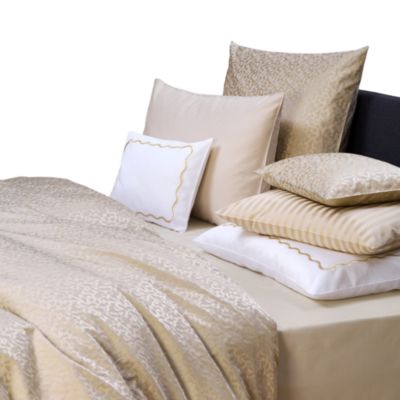 Mimicry Bedding Collection