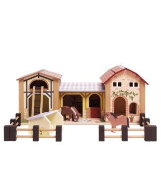 Wooden Farmyard Stables- 3+ Years
