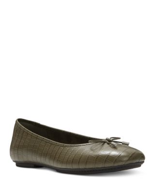 Women's Delicato Croc Embossed Leather Ballet Flats