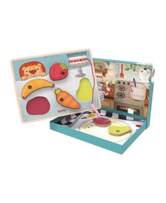  Little Worm Loves to Eat Threading Puzzle - Ages 18+ months