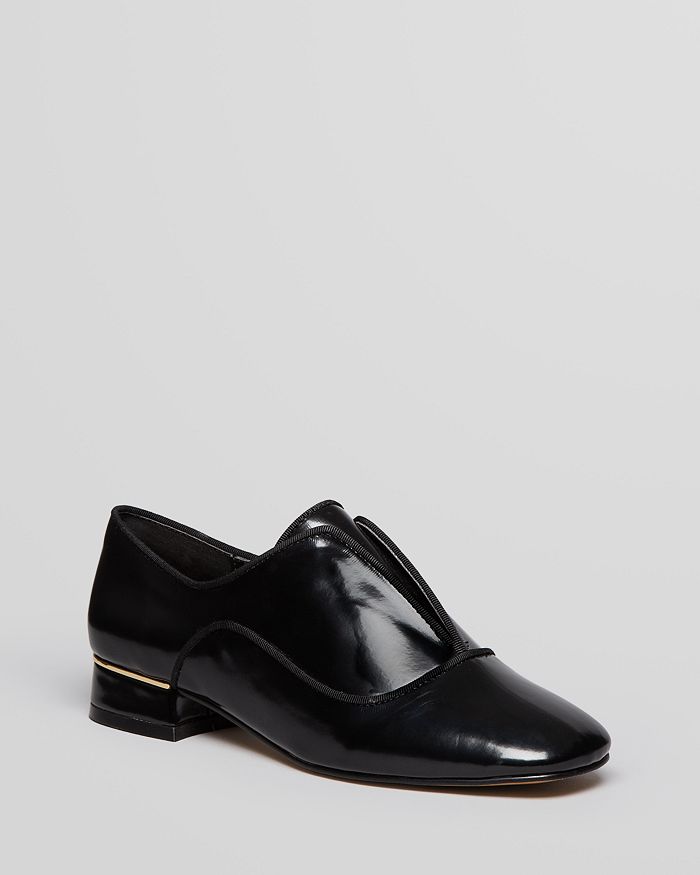 Kelsi hotsell dagger flats