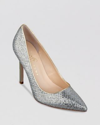 IVANKA TRUMP - Pointed Toe Evening Pumps - Carra High-Heel