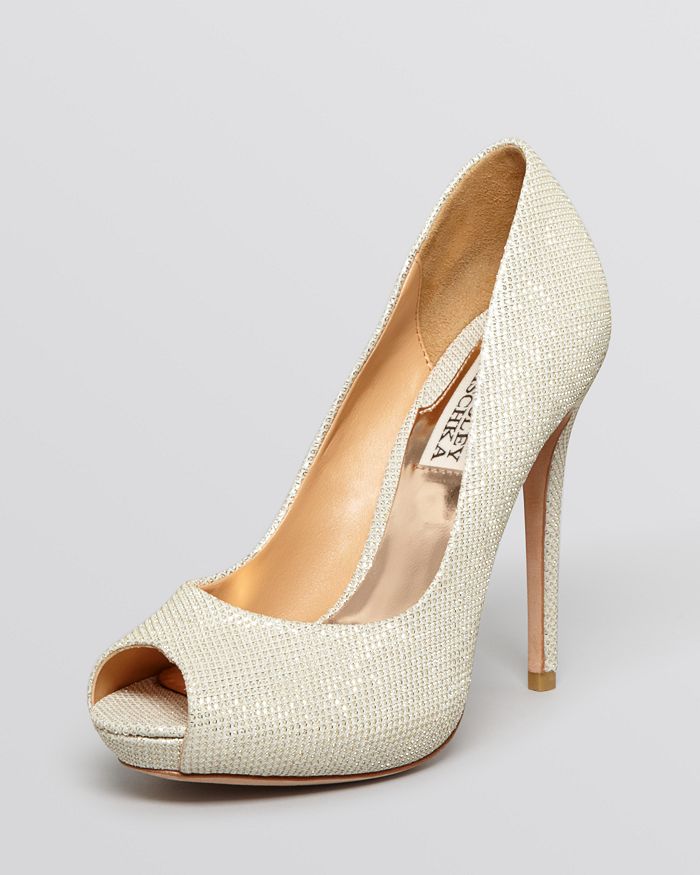 Badgley mischka valentina peep toe clearance pump