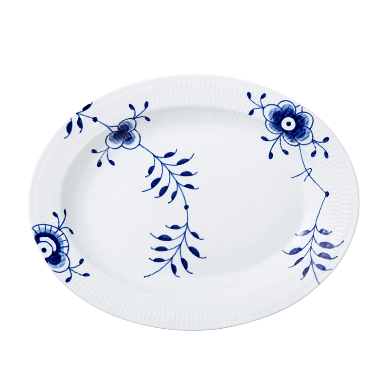 Royal Copenhagen Blue Fluted Mega Oval Platter In Blue/white