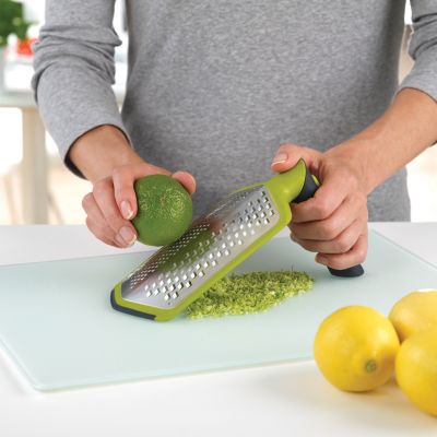 Twist Grater, Coarse &amp; Fine