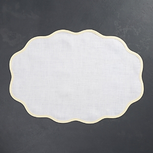 Matouk Scalloped Placemat, Set Of 4 In Cream
