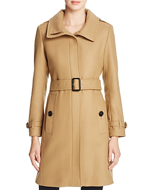 Burberry Gibbsmoore Belted Coat (45.2% Off) Comparable Value $1,095 In Camel