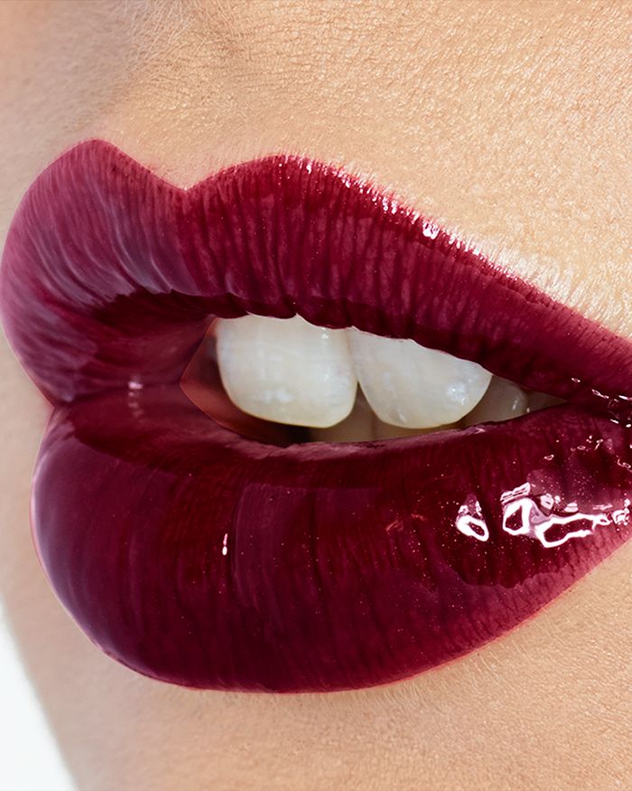 Shop Charlotte Tilbury Lip Lustre Luxe Color-lasting Lip Lacquer In Unleash Me