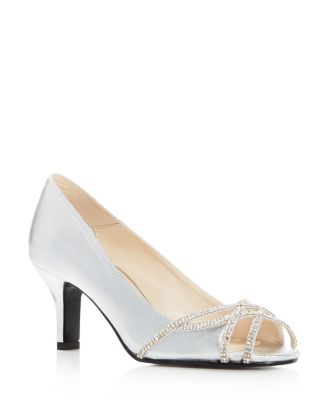 caparros pumps