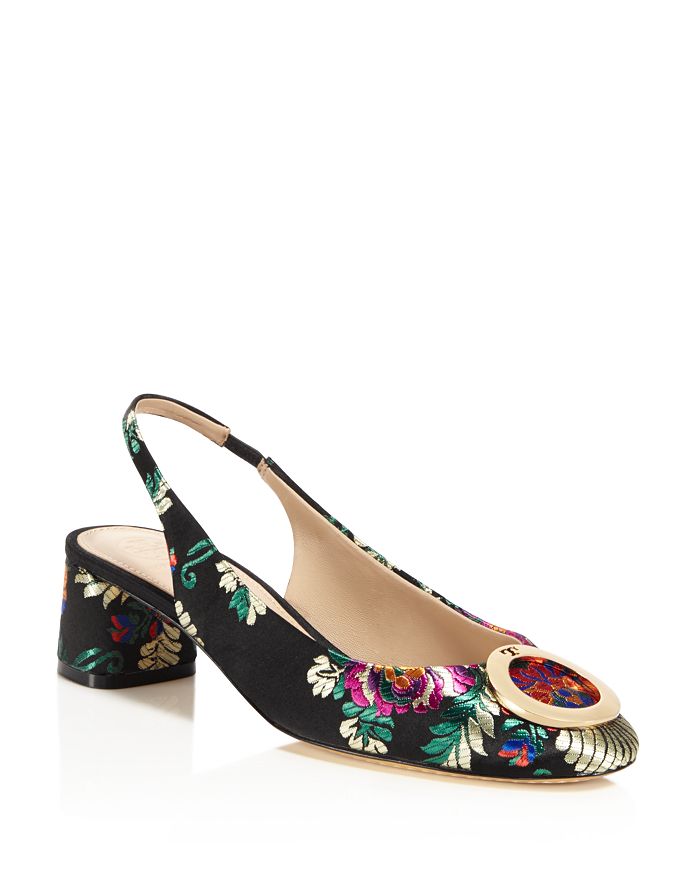 Caterina sale slingback pump