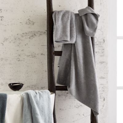 Zero Twist Towel Collection