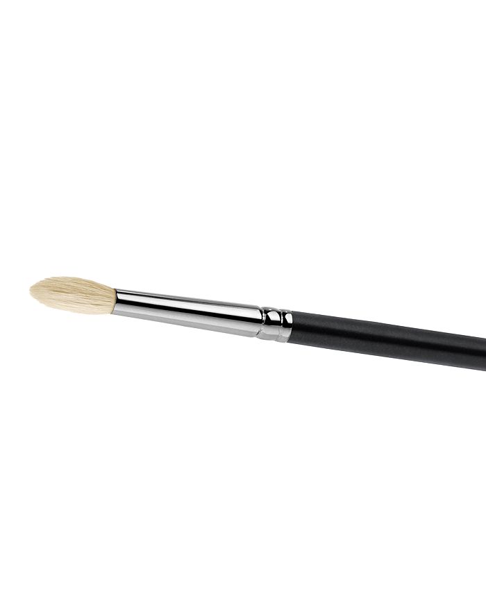 Mac 221s Mini Tapered Blending Brush