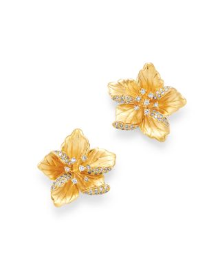 gold stud earrings flower