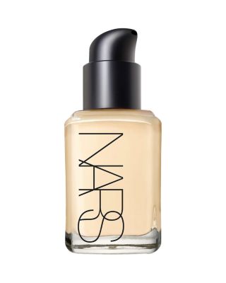 Sheer Glow Foundation