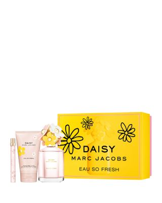 daisy eau so fresh gift set