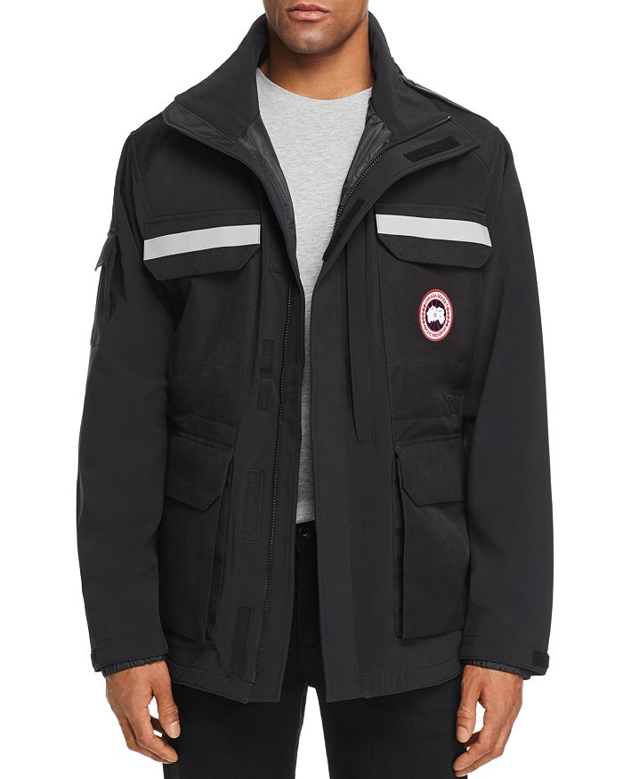 10+ Canada Goose Jacket Stock Photos, Pictures & Royalty-Free Images -  iStock