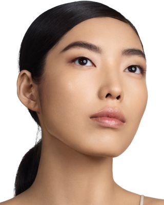 Even Better Refresh™ Hydrating & Repairing Makeup