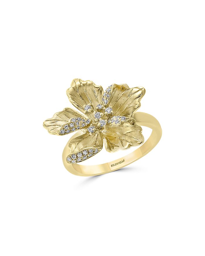 Bloomingdale's Diamond Flower Ring In 14k Textured Yellow Gold, 0.20 Ct