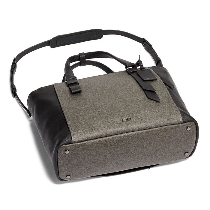 Tumi varek store park tote