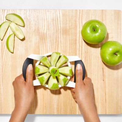 Good Grips Apple Divider by OXO