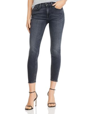 jean with zipper ankle