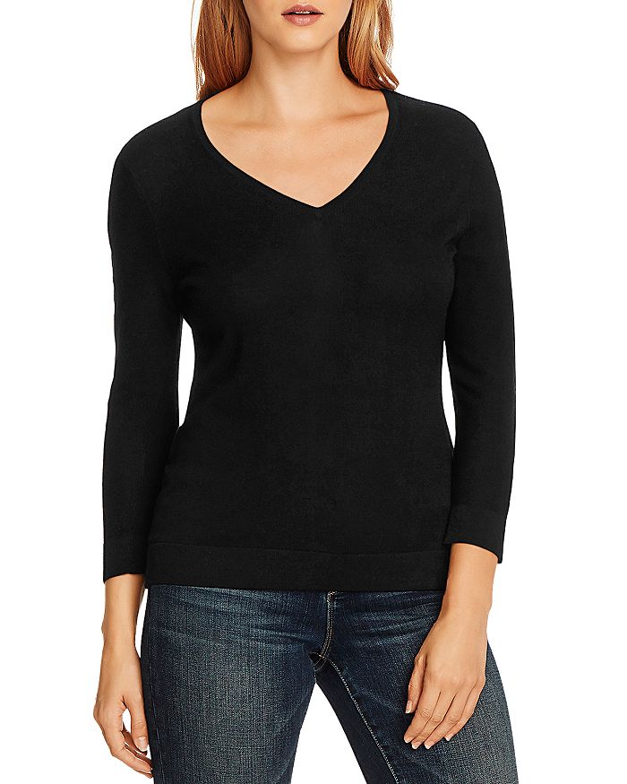 VINCE CAMUTO SLEEVE-CUTOUT V-NECK SWEATER,9120203