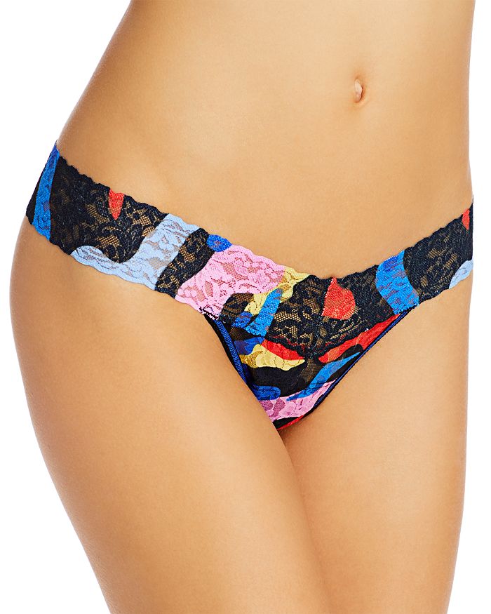 HANKY PANKY LOW-RISE PRINTED LACE THONG,7F1582