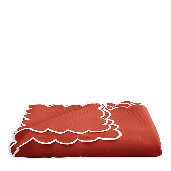 Shop Matouk Savannah Gardens Tablecloth, 70 Round In Linen/linen
