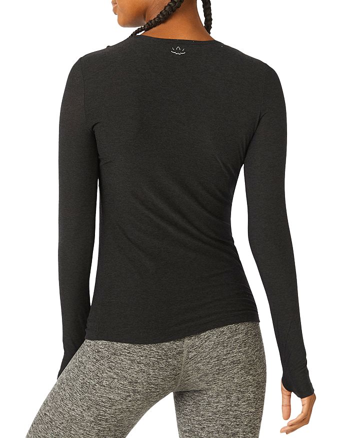 Beyond Yoga Classic Crew Pullover In Darkest Night