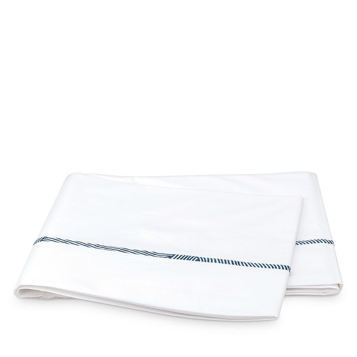 Bloomingdales matouk towels deals