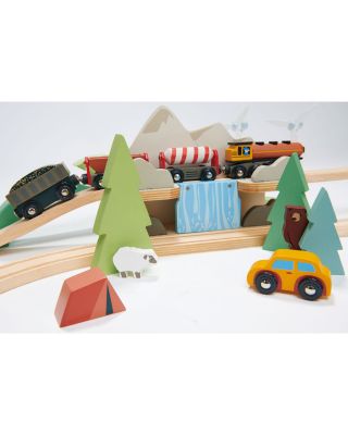 Mountain View Train Set - Ages 3+