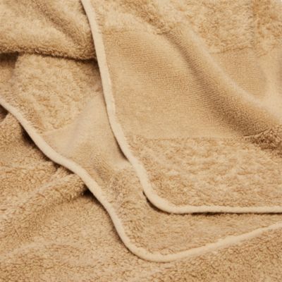 Super Line Bath Towel - Exclusive