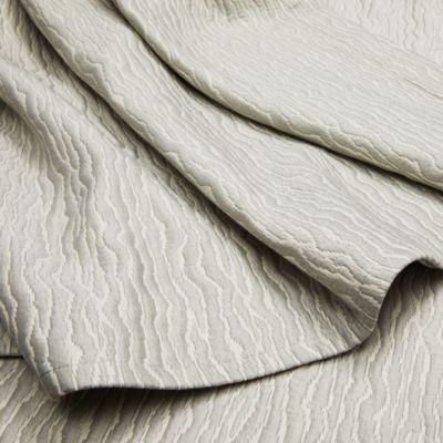 Ondate Bedding Collection