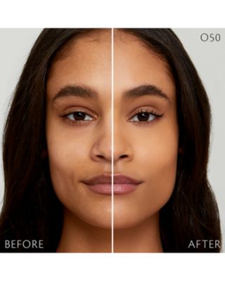 Radiant Fluid Foundation Natural Broad Spectrum SPF 25