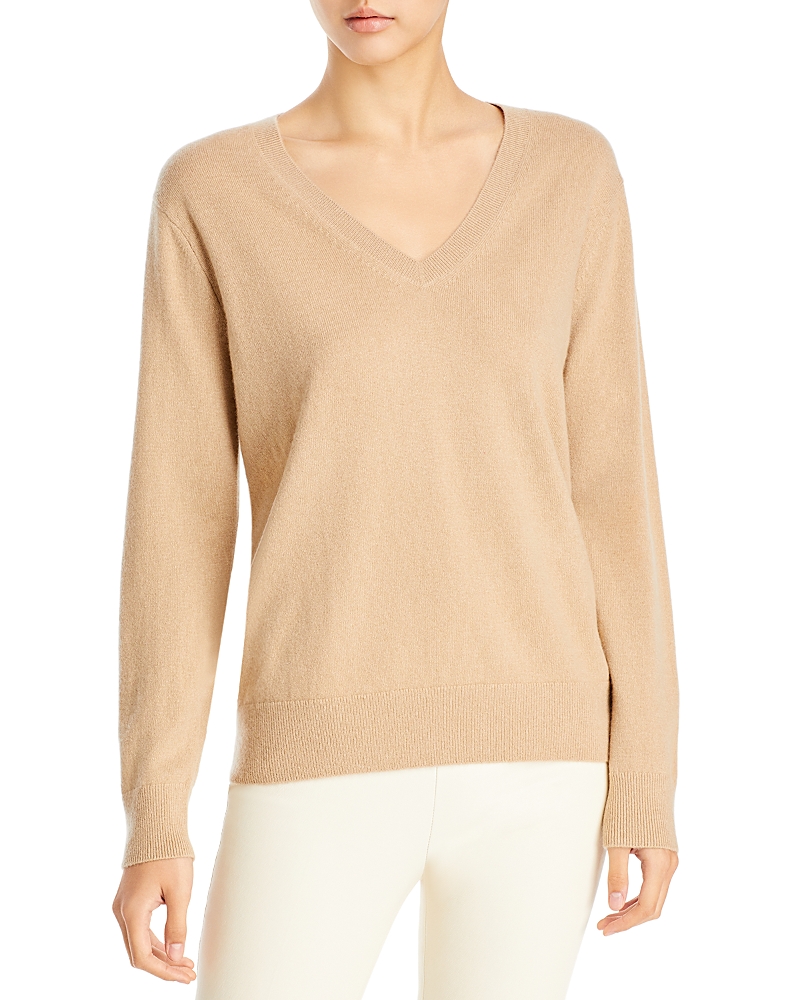 Vince Weekend V-neck Cashmere Sweater In Camel