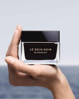 Le Soin Noir Light Face Cream 1.7 oz.