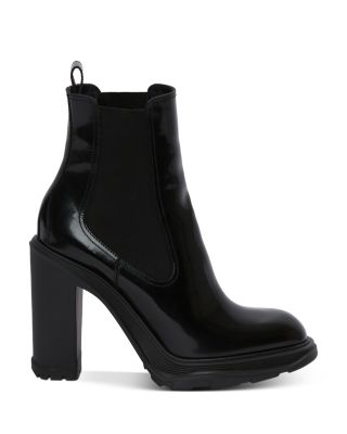 womens chelsea boots with tread