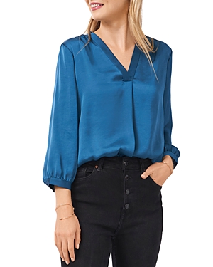 Vince Camuto V Neck Top In Blueberry
