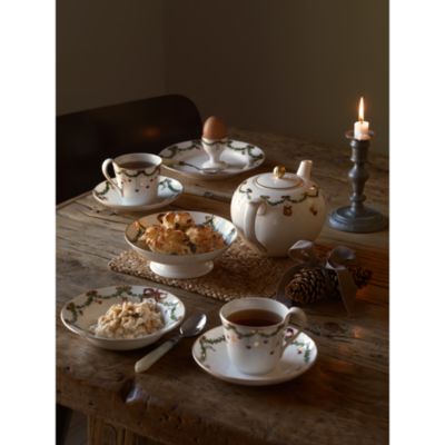 Star Fluted Dinnerware