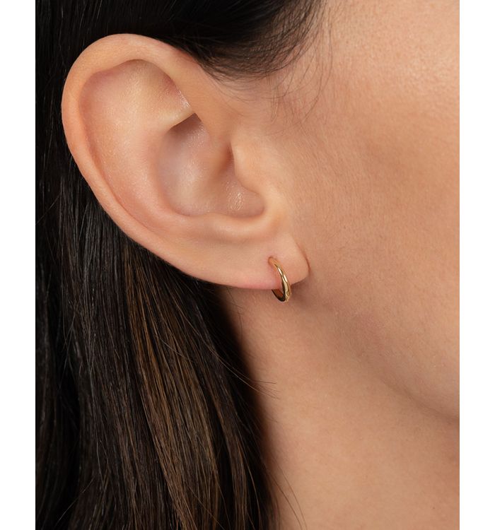 14K Yellow Gold Small Huggie Hoop Earrings